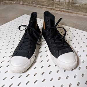 Converse All Star Premium Black Canvas and Suede High Top M8/W10